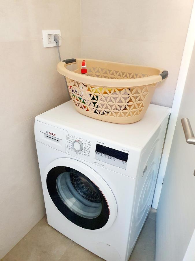 Katic Apartments Спліт Екстер'єр фото
