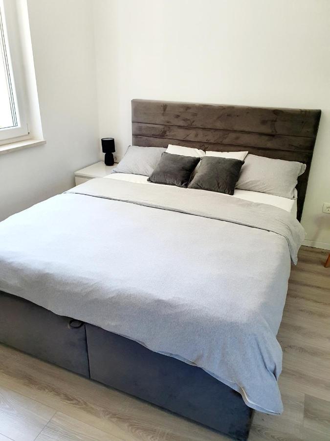 Katic Apartments Спліт Екстер'єр фото